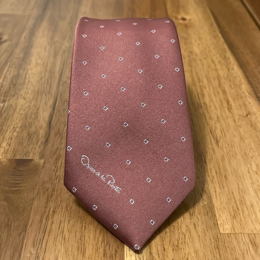 Oscar de la Renta neck tie